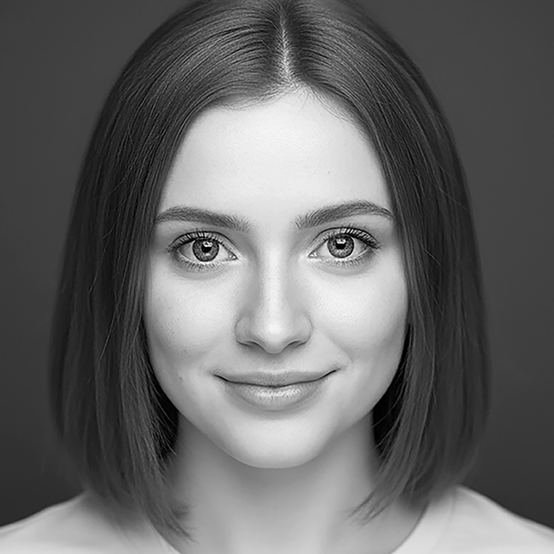 Headshots & Portraits - Portrait of woman, looking away from camera